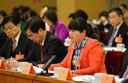 代表委員關注農(nóng)村留守兒童